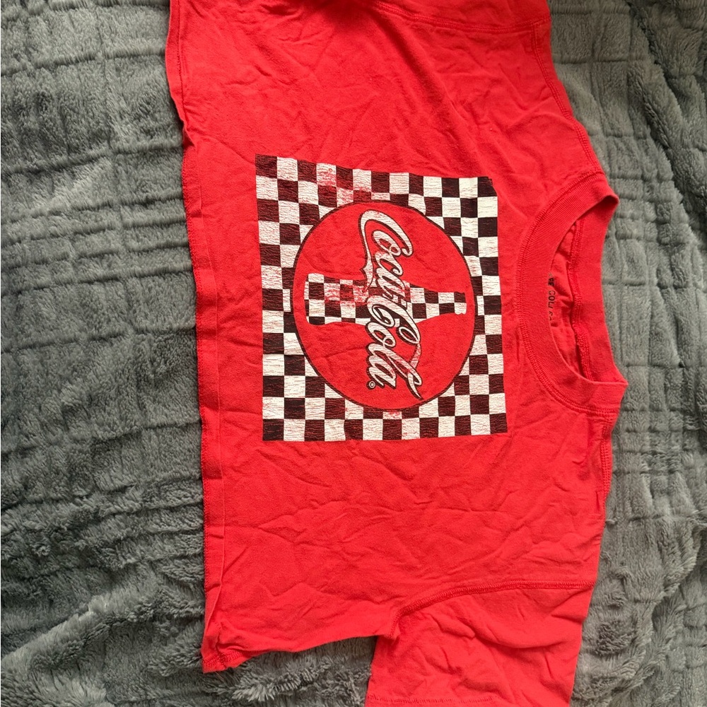 Aeropostale Red Graphic Crop Top